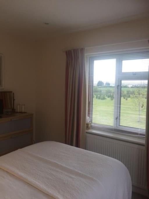 Cotswold Edge Guest Suite With Broadway Hill View Badsey Eksteriør bilde