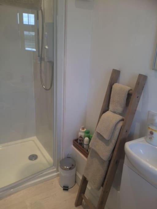 Cotswold Edge Guest Suite With Broadway Hill View Badsey Eksteriør bilde